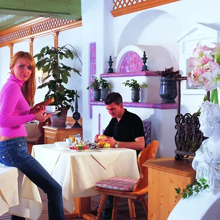 Willms Am Gaisberg Hotel 3*