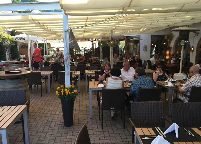 Hotel Willms Am Gaisberg 3*